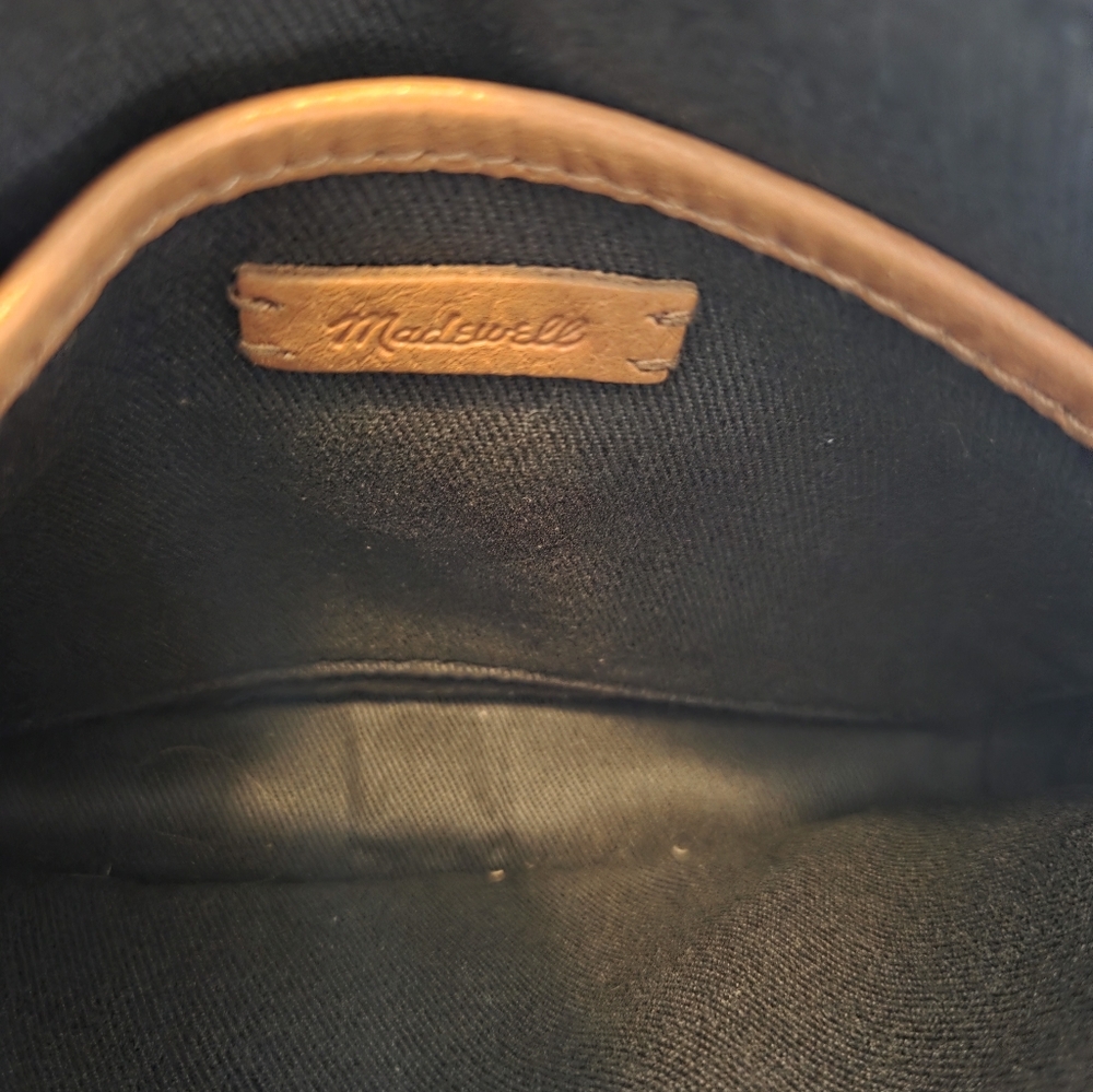 Madewell The Simple Crossbody Bag with Multicolored Stripes - Picture 5 of 6